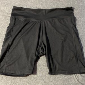 biker shorts